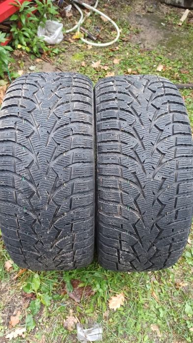 Продам шини зимові.