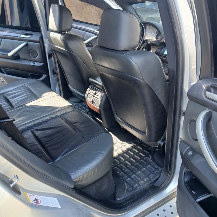 Продаётся  Бмв  х5