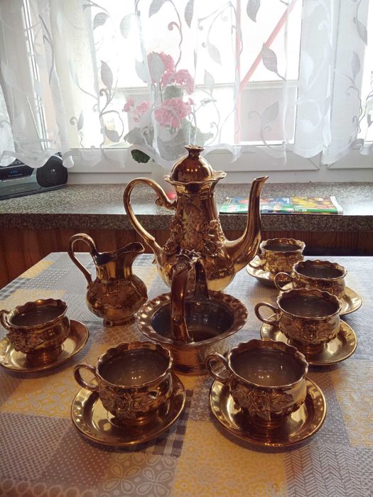 Zastawa zestaw kawowy filiżanki ROSYJSKI ZESTAW FILIZANEK CUKIERNICA