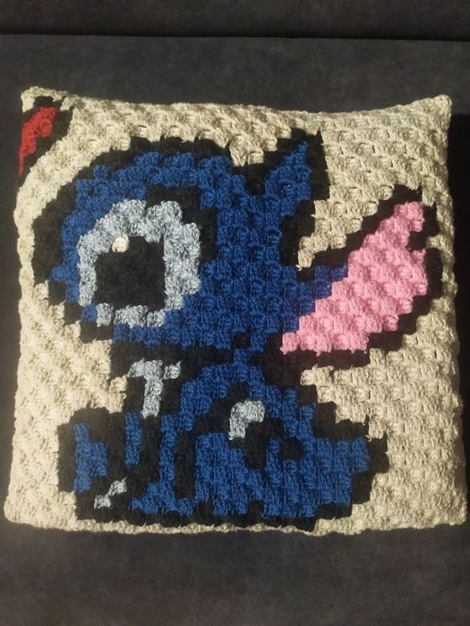 Stich & Angel poszewki na poduszkę na szydełku
