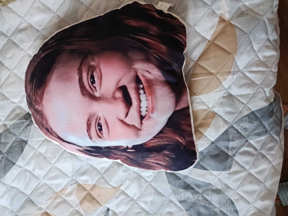 Almofada Max - Série Stranger Things