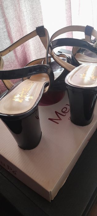 Sandália clássica azul marinho