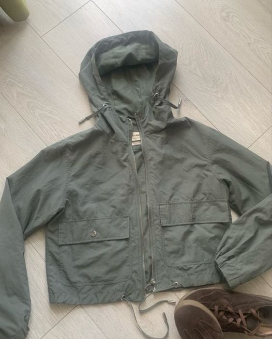 Вітровка від Pull &Bear, розм S