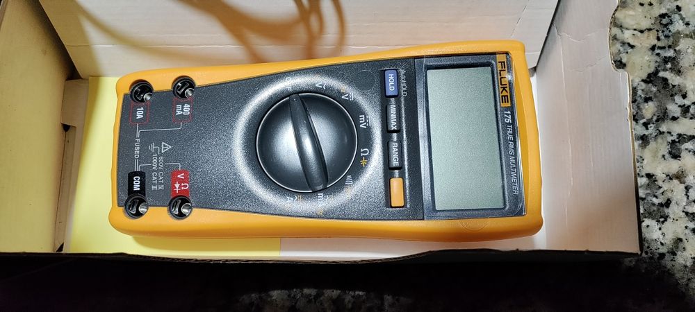 Fluke 175 Digital Multimeter64409251860098121