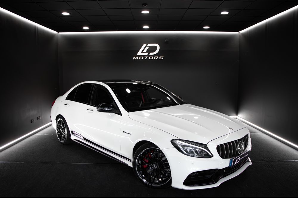 MERCEDES-BENZ C63 AMG 4.0 V8 Bi Turbo 476 CV Ano 2016