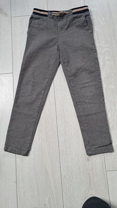 Spodnie rozmiar122