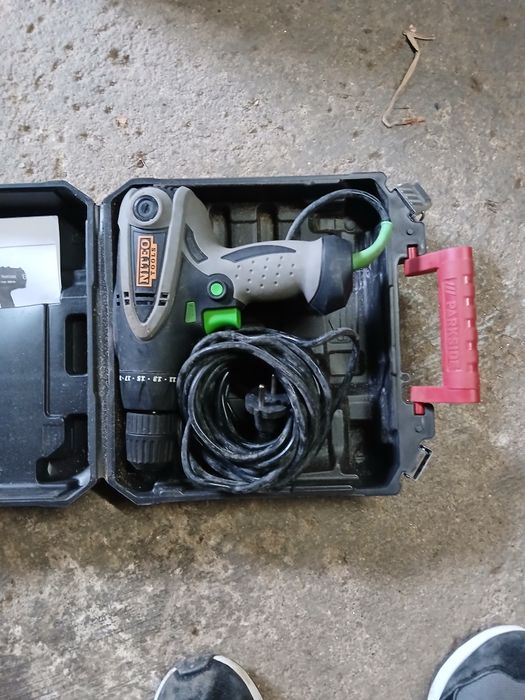 Vendo aparafusadoras de impacto   e outras pecas   e outras maquina