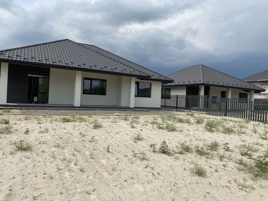 Продам клубний дім 130 кв 3 кім вихід на воду Гнідин Гнедин