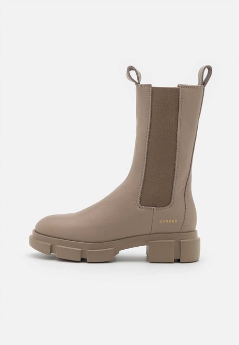 Copenhagen Botki damskie wysokie skórzane 39 beżowe