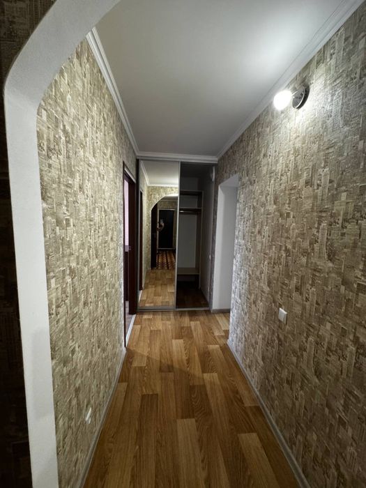 Продаж 3 квартири вулиця Футбольна, Довгинцево біля лікарні в приватному секторі, тиша буде. З ремонтом, вбудованою технікою, кухня -студія і 4поверх