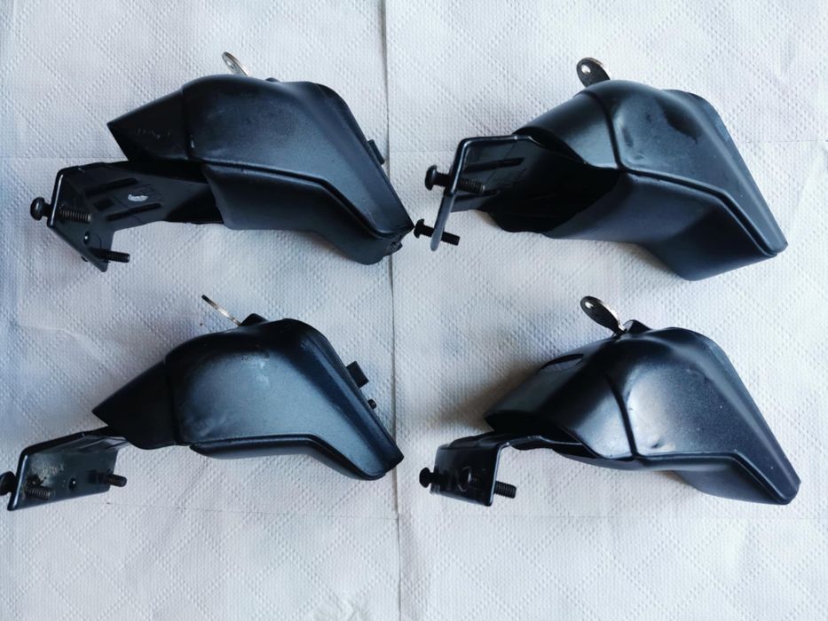 Mocowania belek dachowych do FORDA FOCUSA MK1 98'