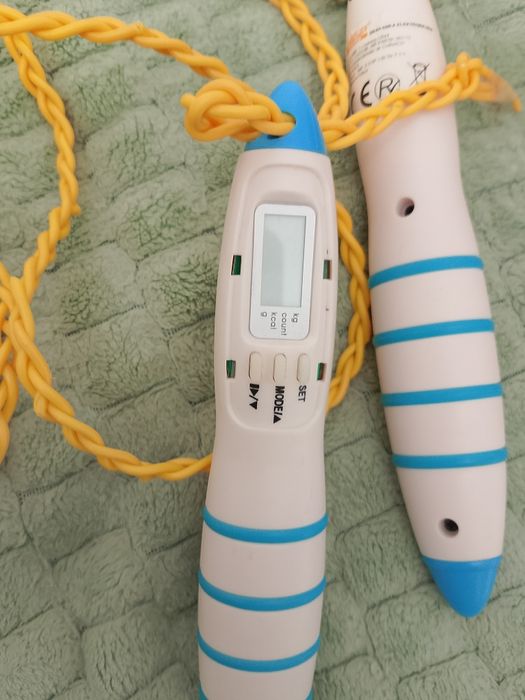 Skakanka z licznikiem