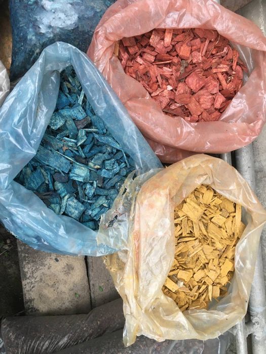 Кора соснова, мульча, соснові шишки