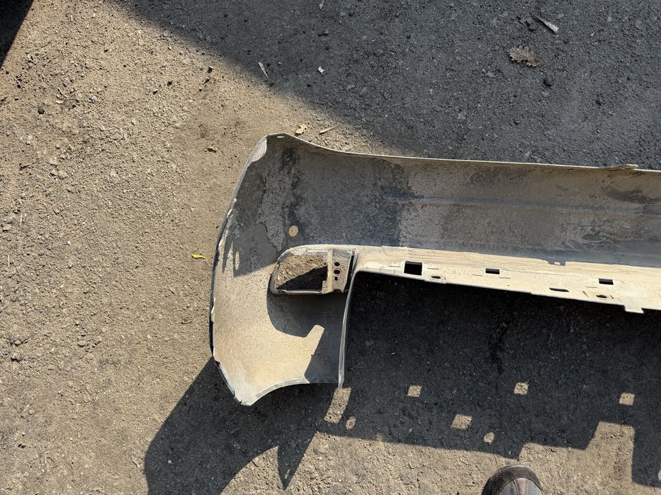 Задний бампер оригинал land cruiser Prado 120