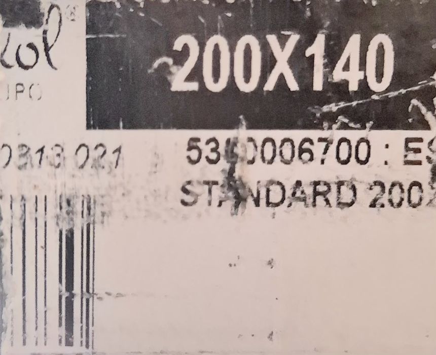 Estrado Mindol em ferro e madeira 200 x 140 com 6 pés