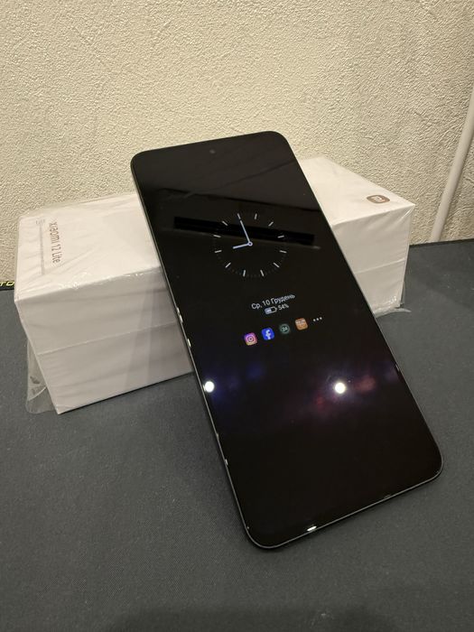 Продам телефон Xiaomi 12 Lite, 256 gb