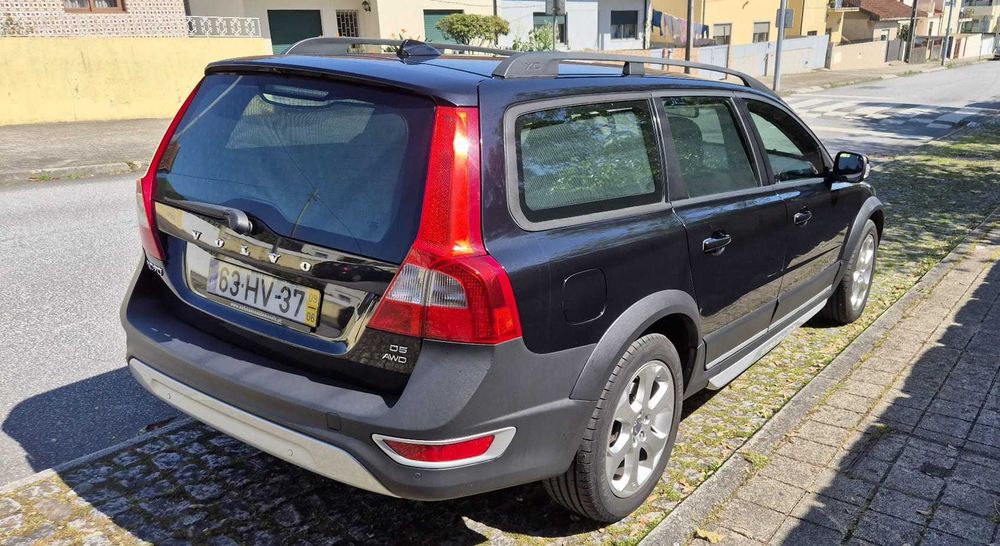 Volvo XC70 D5 AWD 185CV