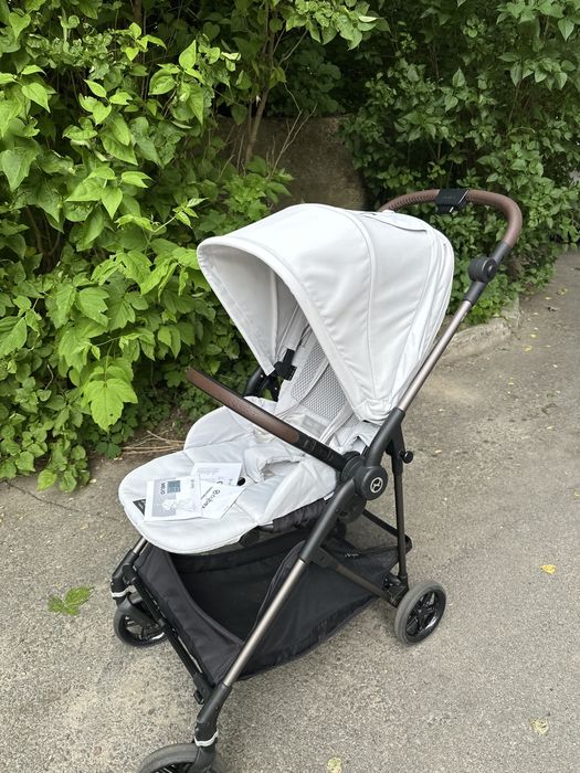 Cybex Melio Fog Grey прогулянковий візочок
