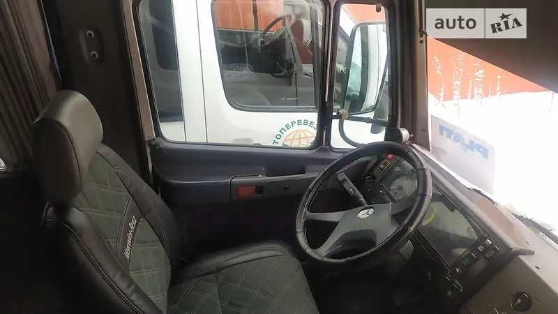 Автобус Mercedes Vario