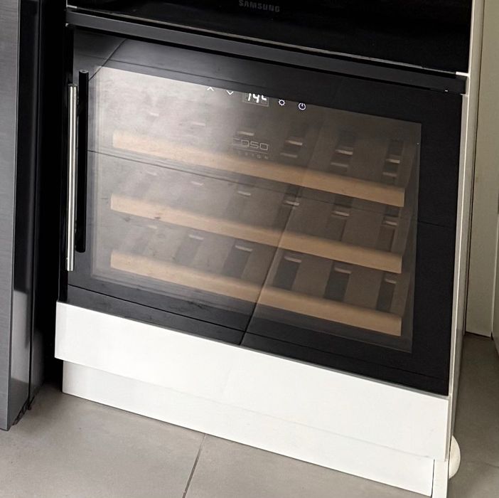 Chłodziarka/ winiarka do zabudowy Cqso Design