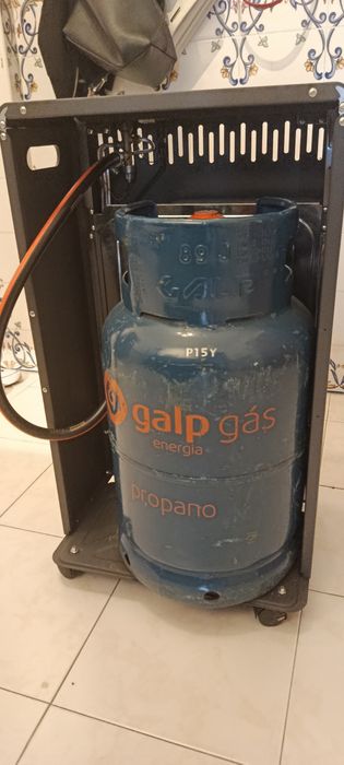 Aquecedor a gás de ambiente + Botija Galp (incluída)