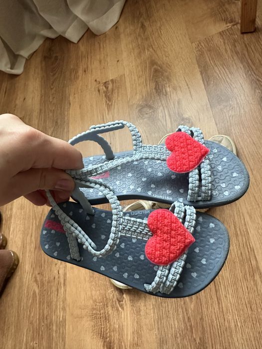 Взуття для дівчинки zara, h&m, ipanema,Tom.m (розмір 23-24) осінь-літо