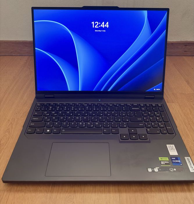 Lenovo Legion Pro 5i 16IRX8 | i9-13900HX | RTX 4050 | 16GB | 512GB