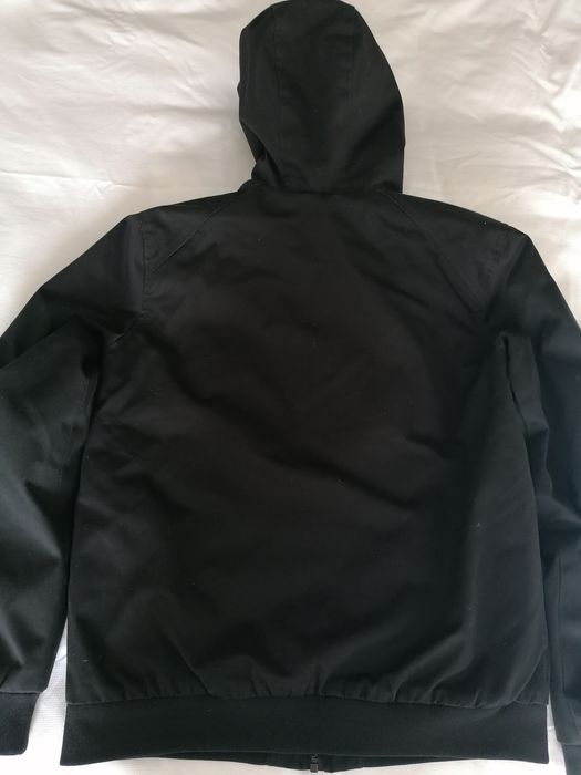 Casaco preto DC com capuz