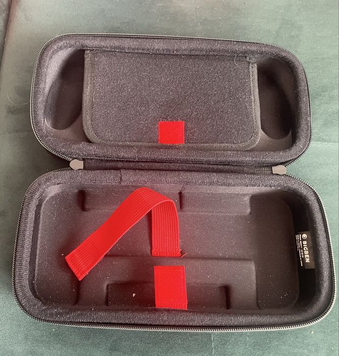 Nintendo Switch v2 komplet + etui + ładowarka