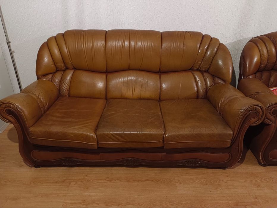 Sofas em pele impecavesi