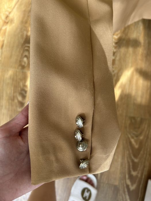 Якісний піджак від брючного костюма