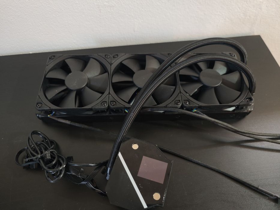 Watercooler ASUS ROG  Ryujin 360