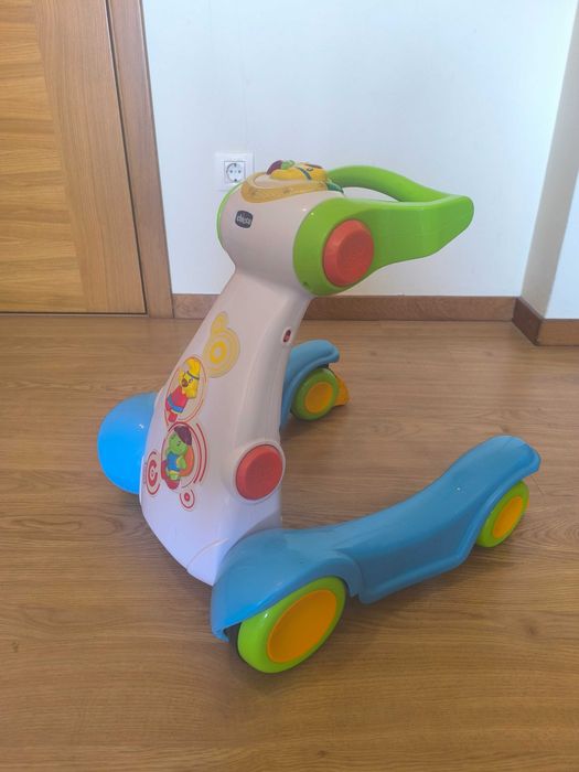 Andador bebé chicco