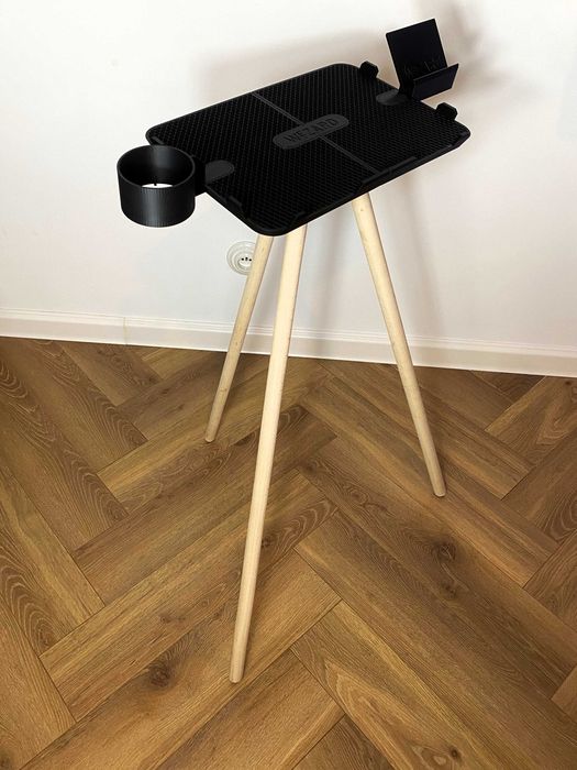 stolik trójnóg tripod laptop trenażer zwift wahoo elite