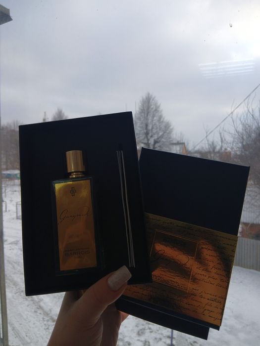 Продам пусті флакони з парфумів