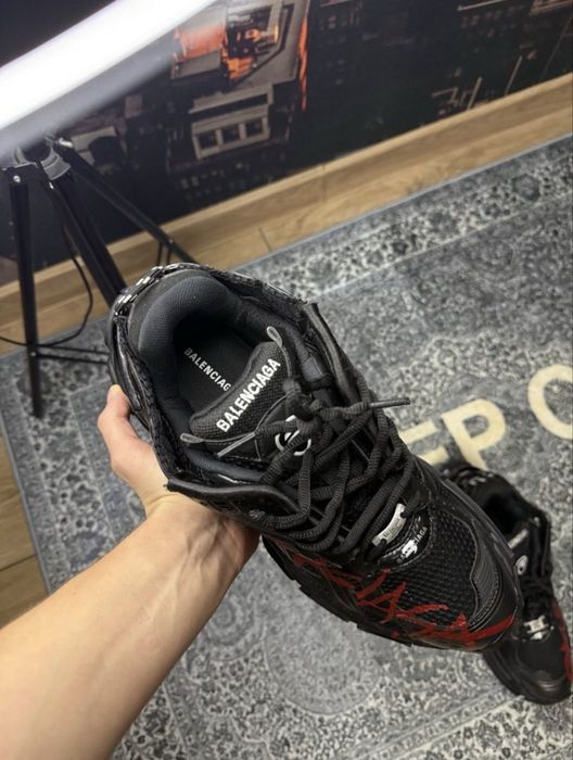 Кросівки balenciaga runner В НАЯВНОСТІ