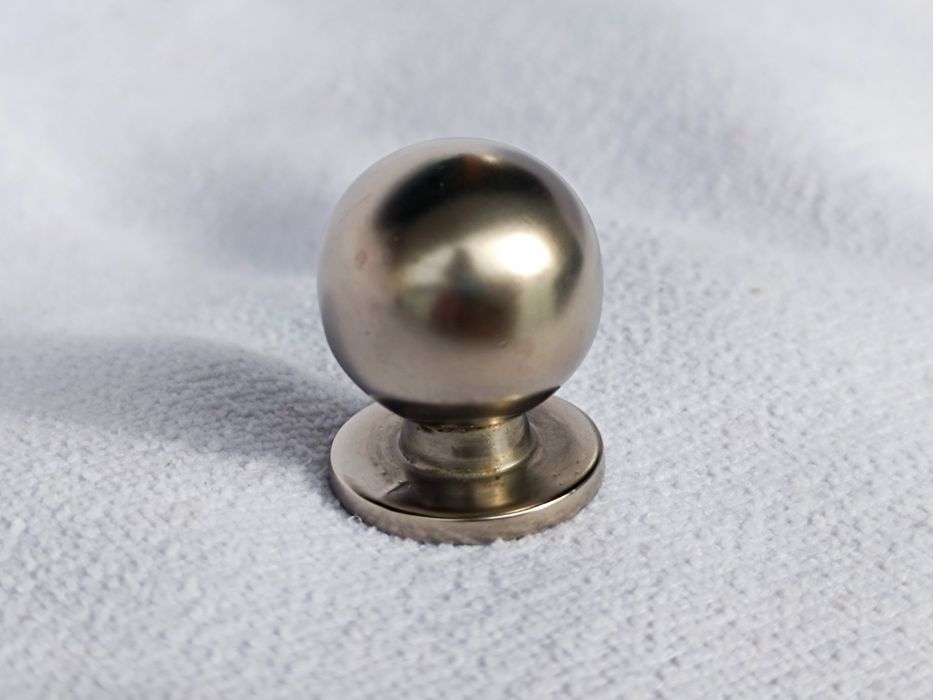 Gałka meblowa metalowa, satynowe złoto