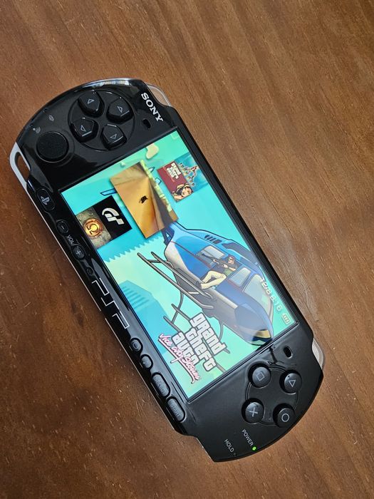 Sony PSP Slim 3004  64Gb 100 jogos