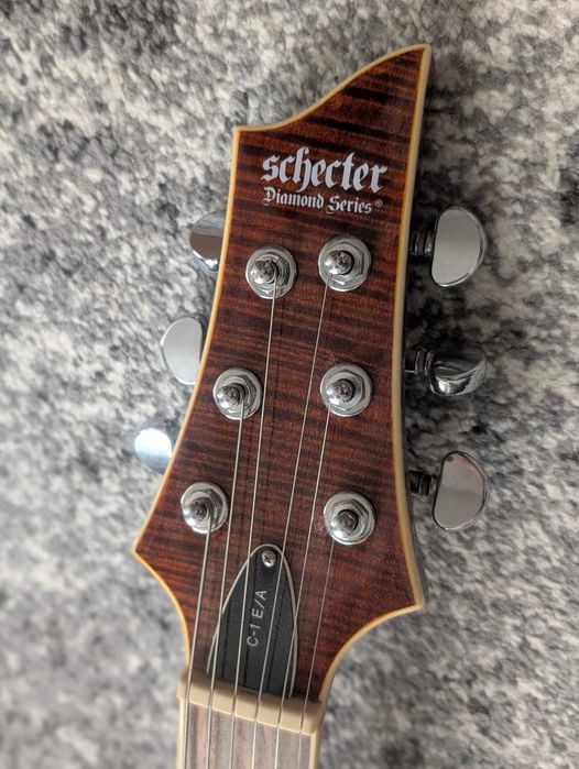 Электрогитара Schecter Retro C-1 E/A с пьезодатчиком