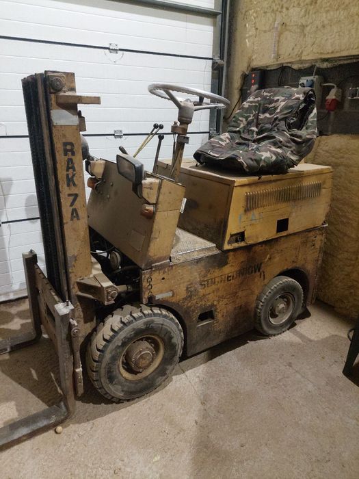 Wózek widłowy Rak A7