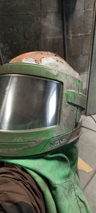 Захисний шолом NOVA 3.З нейлоновою курткою