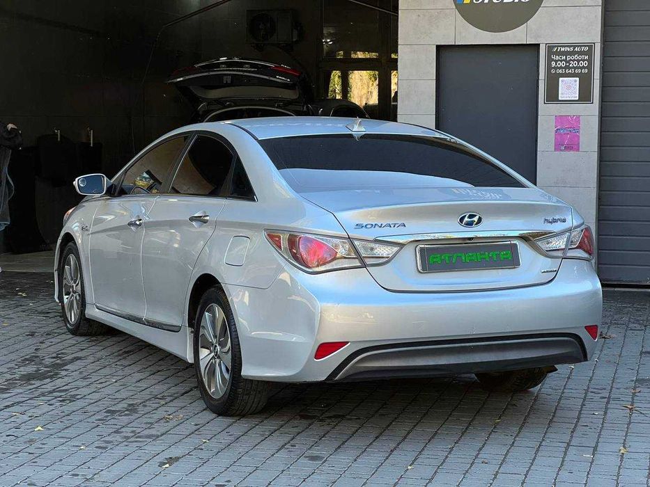 Hyundai Sonata 2013