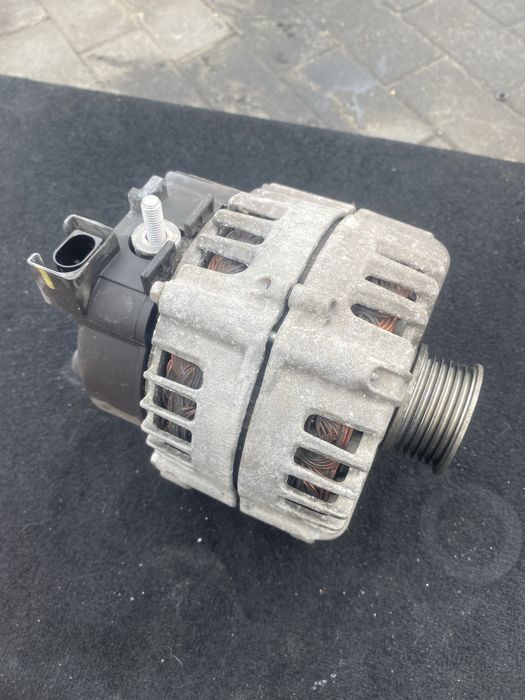 Alternator Mercedes W212 2.2 CDI Sprinter W906