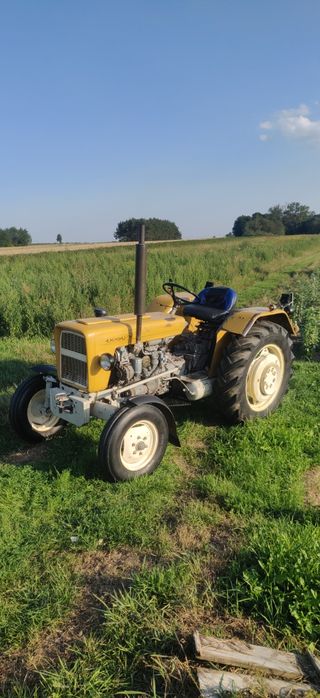 Ciągnik Ursus C330