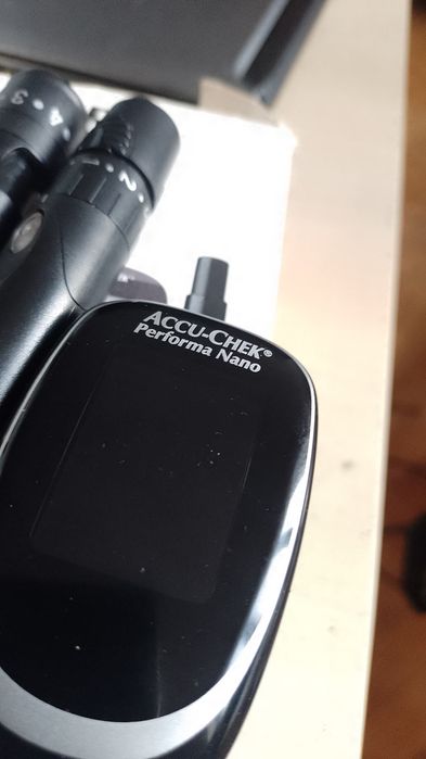 Glukometr accu -chek active sprawne