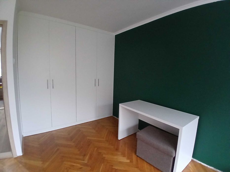 Składanie, skręcanie, montaż mebli, meble z paczki