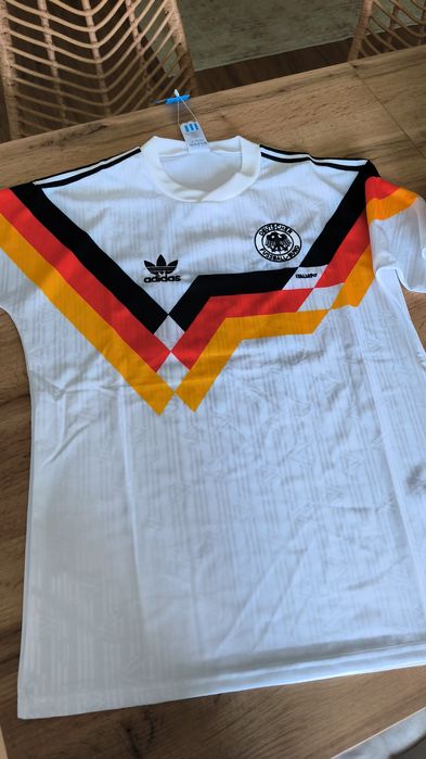 Camisola Retro Alemanha nova