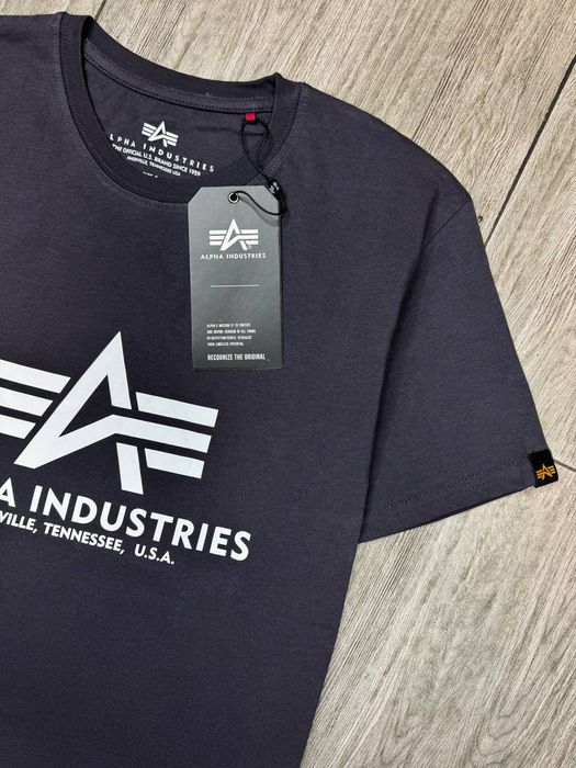 Футболка Alpha Industries