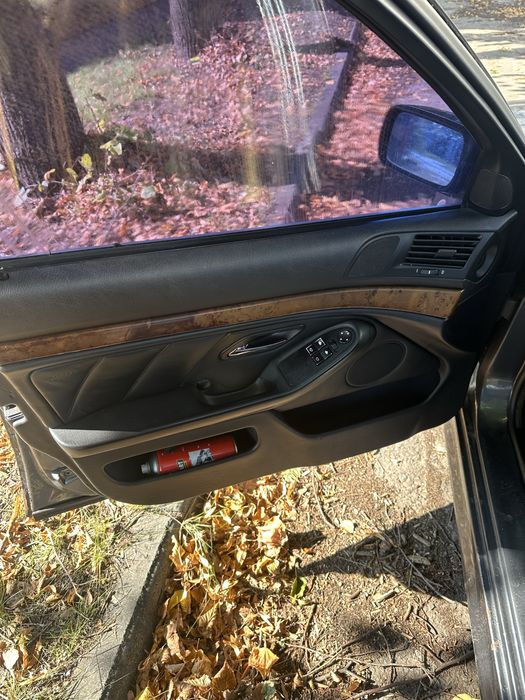 Продам bmw e39 2.5 tds