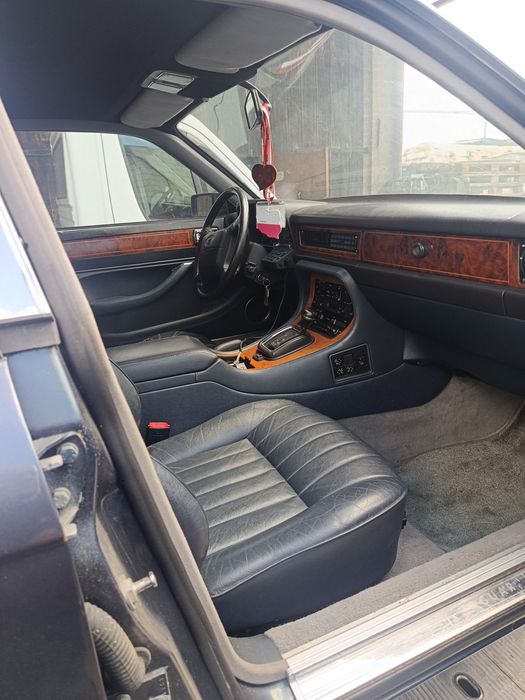 Jaguar xj 40 1993